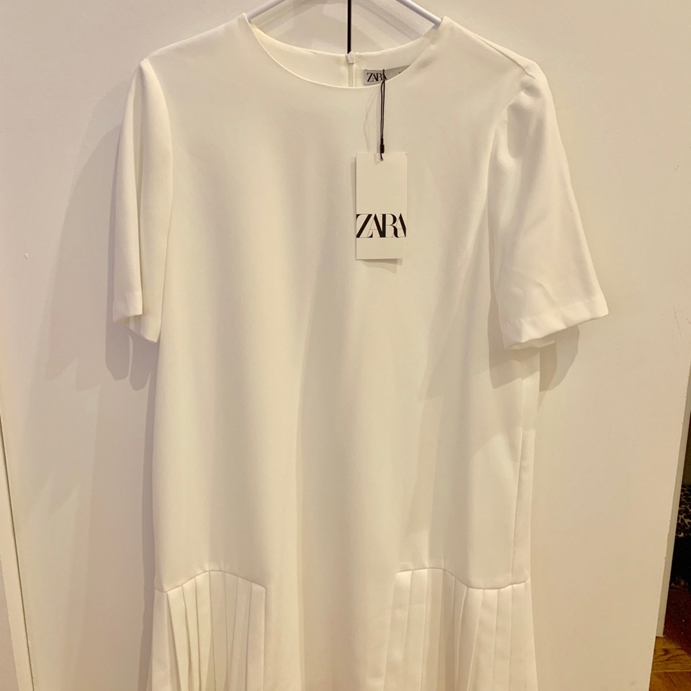 Zara white pleated hem dress